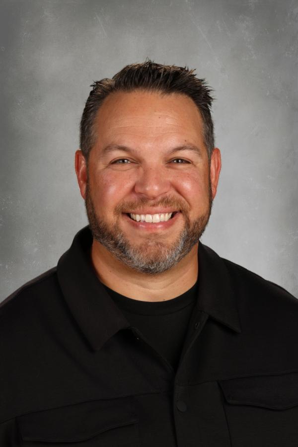 Headshot of Scot Kent Associate Pastor of Discipleship and Worship at New Life